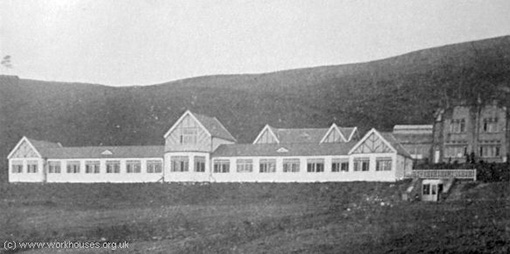 Bradford Eastby Sanatorium patients' block from the south-east, c.1905. © Peter Higginbotham.